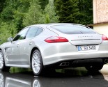 2010 porsche panamera 4 155x125 2010 BMW M3 Cabrio facelift