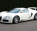Bugatti Veyron with F1 number plate