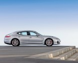 2010 Porsche Panamera Turbo 4 155x125 2010 BMW M3 Cabrio facelift