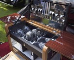 rolls_royce_bespoke_picnic_set