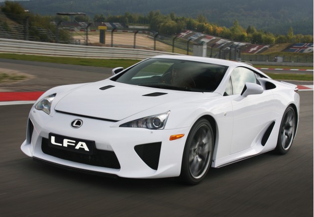 2011-lexus-lfa_100300697_m