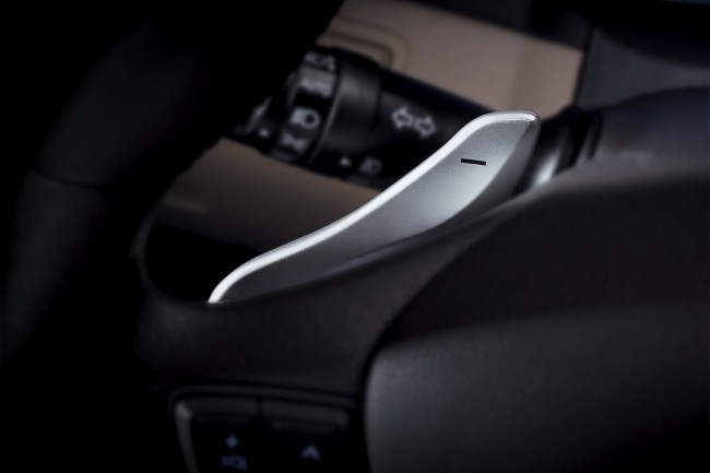 2011-Hyundai-Sonata-16