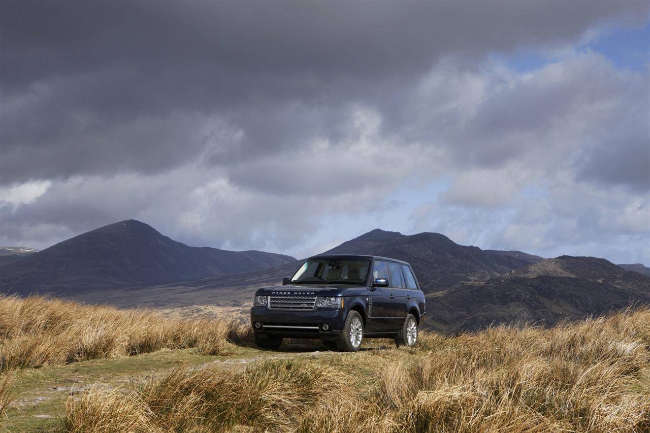 2011-Land-Rover-Range-Rover-Image-018-1280