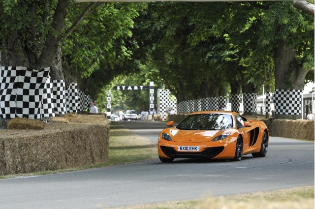 mclaren-mp4-12c-makes-world-debut-at-goodwood-festival_100315666_m