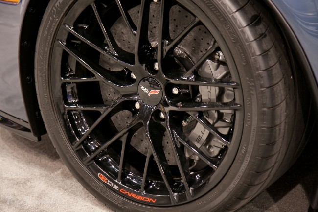 2011-chevrolet-corvette-z-77