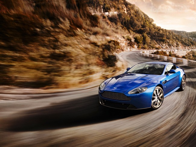 2011-aston-martin-v8-vant-2_1600x0w