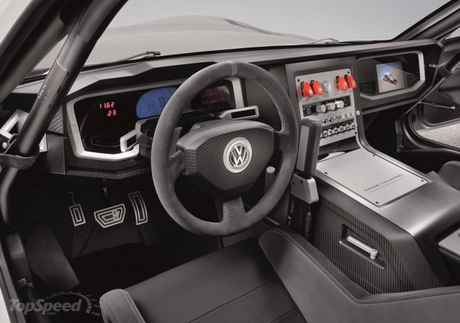 volkswagen-race-toua_1600x0w