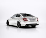2012-Mercedes-Benz-C63-AMG-Coupe-11