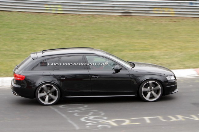 2013-Audi-RS4-Avant-4