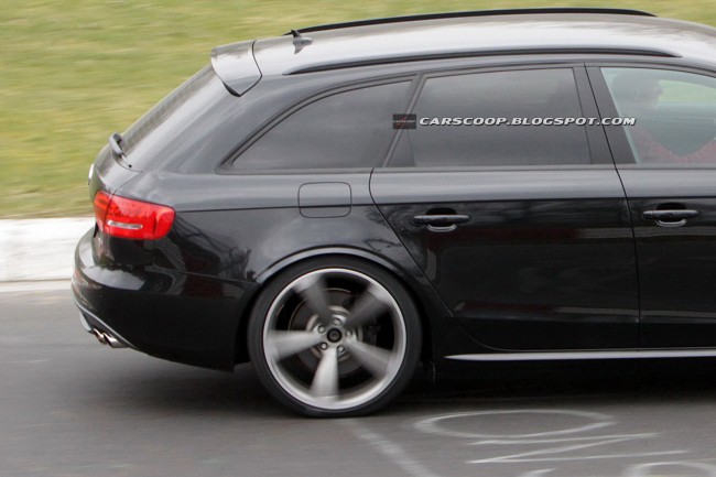 2013-Audi-RS4-Avant-8