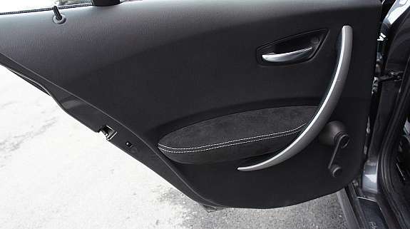 BMW-1-M-V8-26