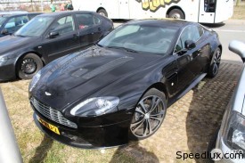 aston-martin-v12-vantage