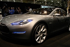 Tesla-Model-S-4