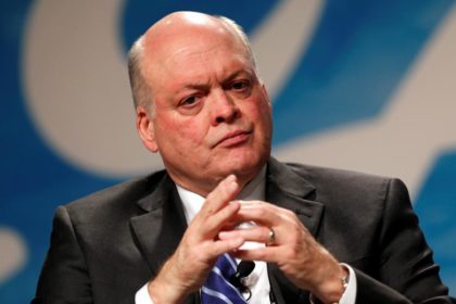 Ford CEO Hackett Eligible For $13.4 Million In Yearly Compensation