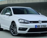2013-Volkswagen-Golf-R-Line