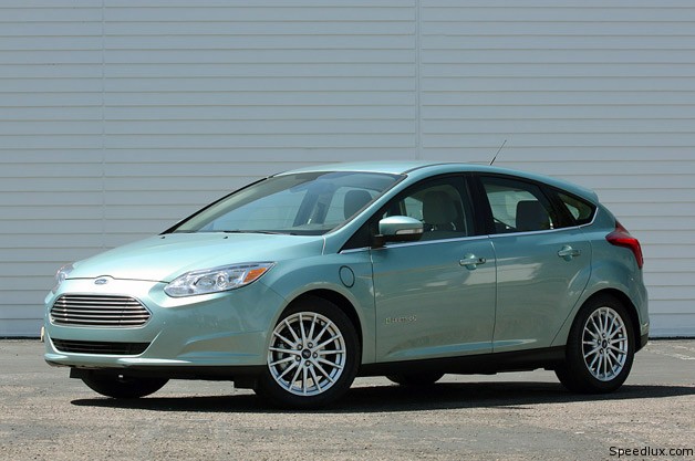2014 ford focus electric reported receive massive 4000 usd price cut