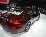 2016 Nissan Maxima images