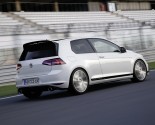 Volkswagen Golf GTI images
