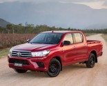 Toyota Hilux images