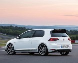 Volkswagen Golf GTI images