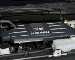 2016 nissan titan images