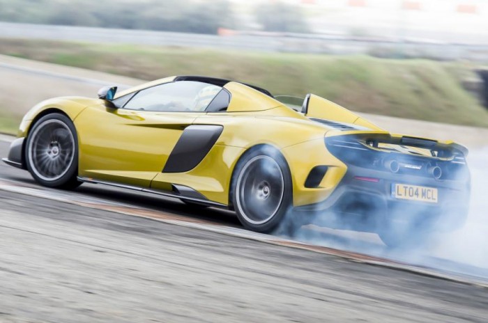 Images of McLaren 675LT Spider