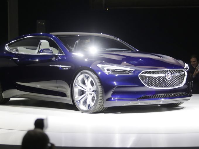 Buick reveals Avista concept prior Detroit Auto Show