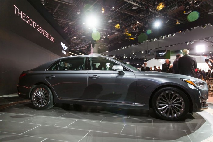Images of 2016 hyundai genesis g90