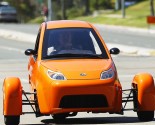 elio three wheeler images