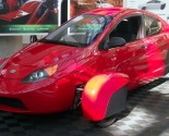 elio three wheeler images