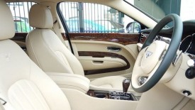 Bentley-Mulsanne-of-queen-interior