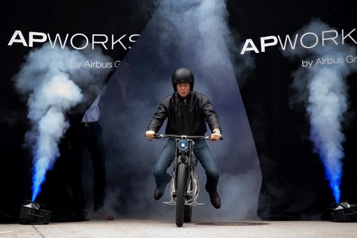 Airbus 3D Electric Motorbike images