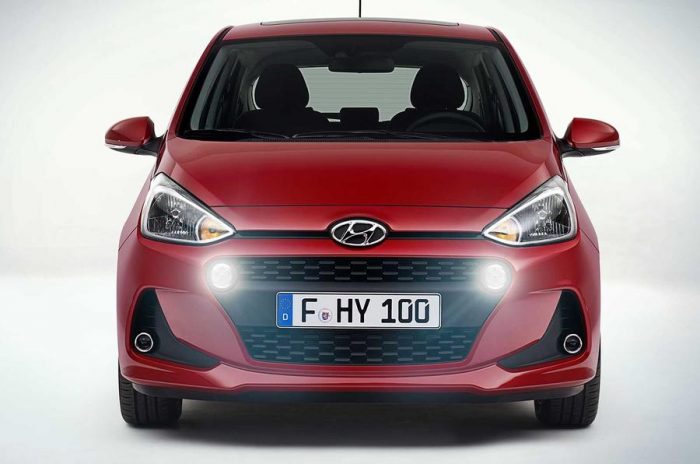 Hyundai i10 images