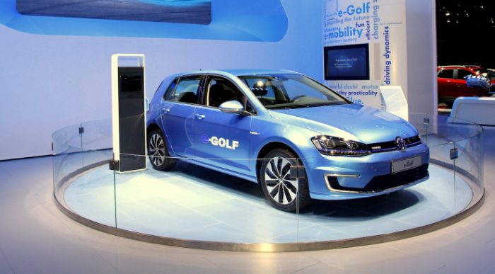 Volkswagen e-Golf images