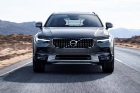 Images of Volvo V90 Cross Country