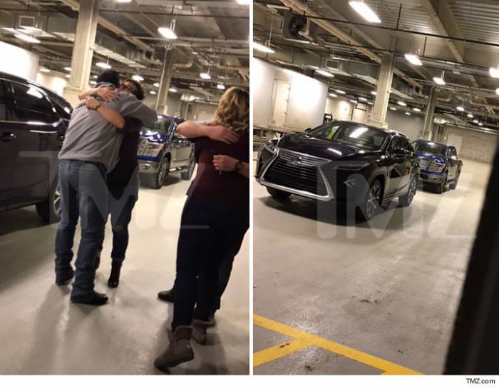 garth brooks 5th million fans got cars
