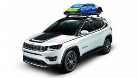 2017 Jeep Compass images