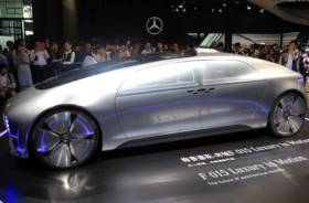 f 015 luxury in motion concept car, driverless cars