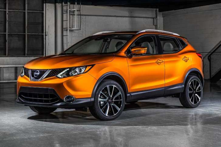 2017 Nissan Rogue Sport starts at $22,380, will be on sale May 11