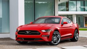 2018 Ford Mustang pictures