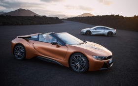 2018 BMW i8 Roadster and i8 Coupe Unveiled at 2017 Los Angeles Auto Show