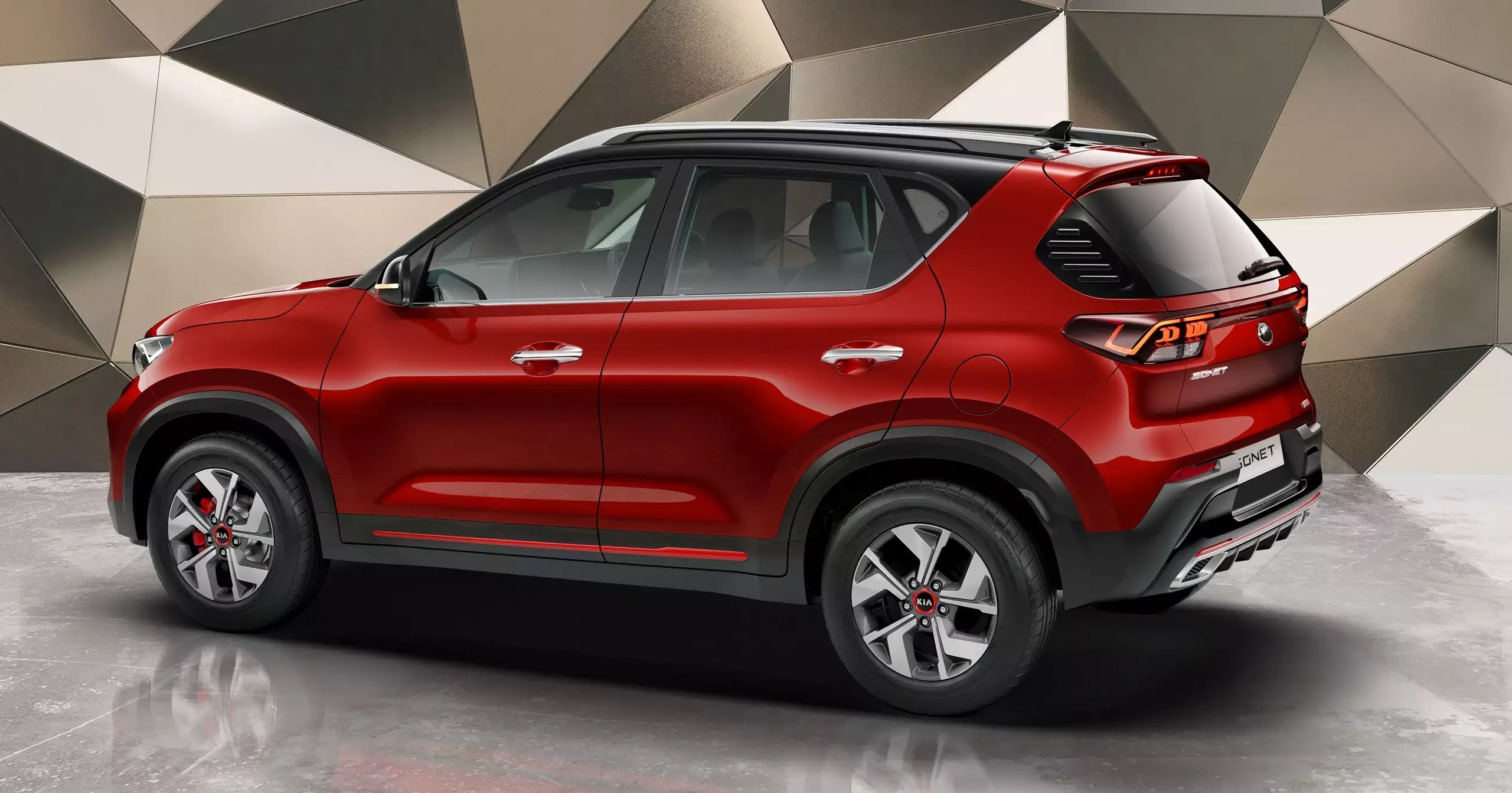 Kia Sonet SUV premiered, to be offered with three engine options