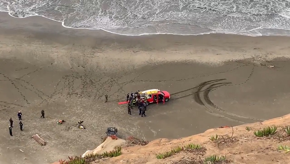 car flipped and landed on san francisco beach