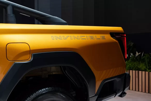 2026 Toyota Hilux EV (7)