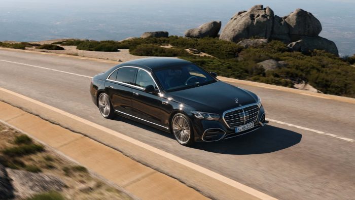 2027 Mercedes Benz S Class (21)