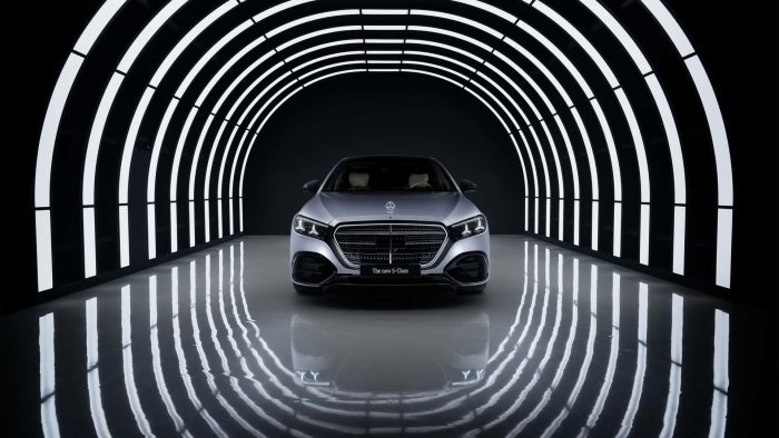 2027 Mercedes Benz S Class (22)