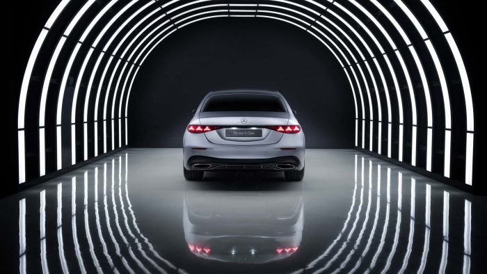 2027 Mercedes Benz S Class (25)