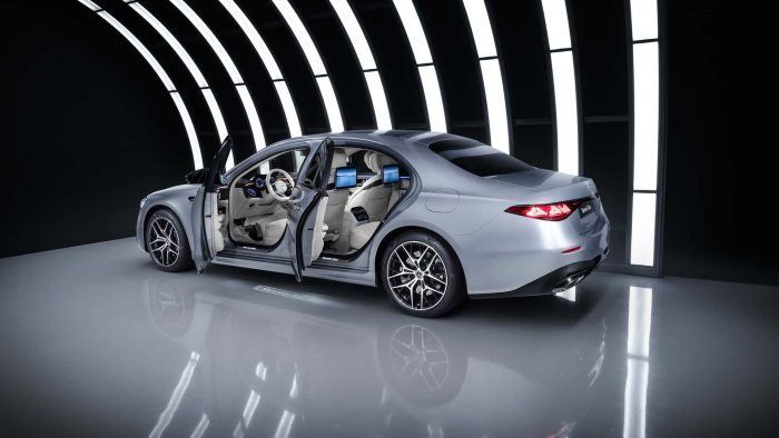 2027 Mercedes Benz S Class (26)