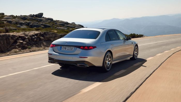 2027 Mercedes Benz S Class (27)