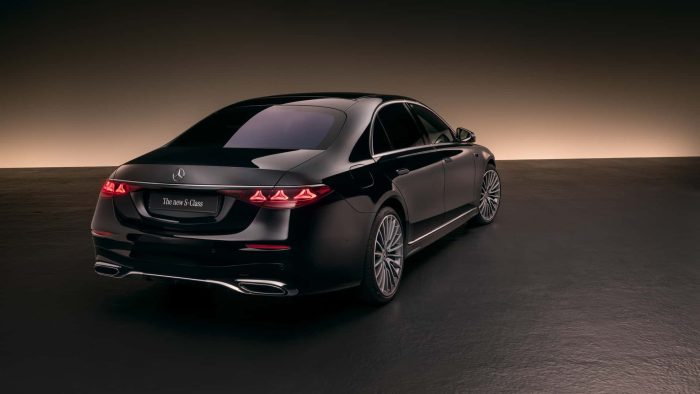 2027 Mercedes Benz S Class (3)
